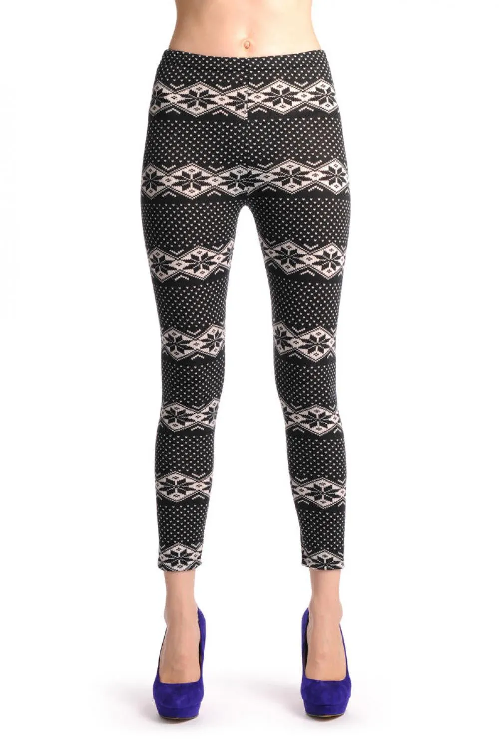 Black & White Aztec Jacquard Knit Print