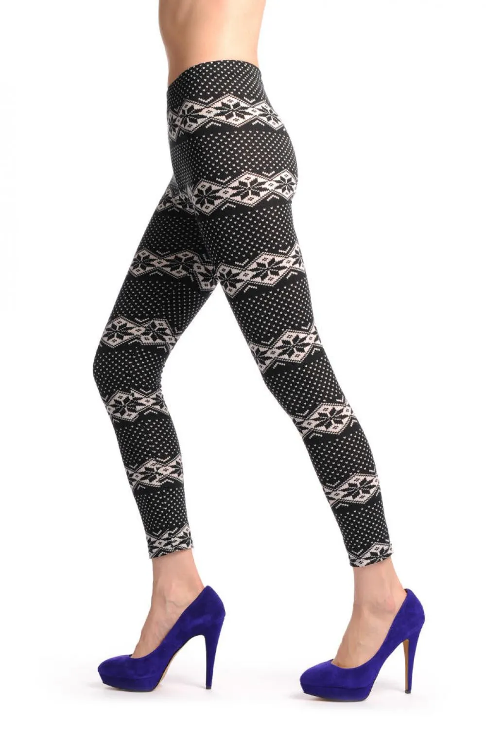 Black & White Aztec Jacquard Knit Print