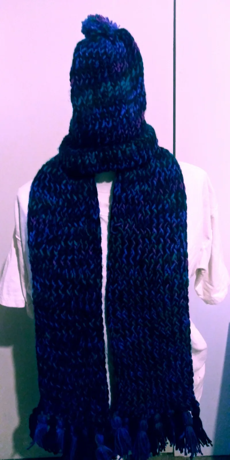 Handmade Beanie n Scarves Sets of Black n Dark Blue